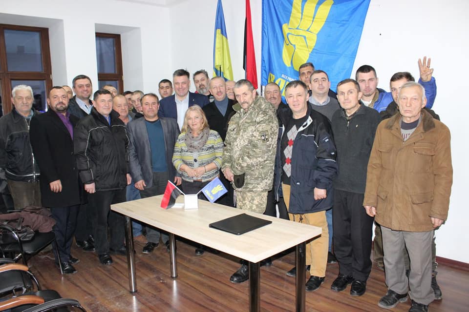 Сьогодні Олег Тягнибок у Чернівцях зустрівся з однопартійцями 