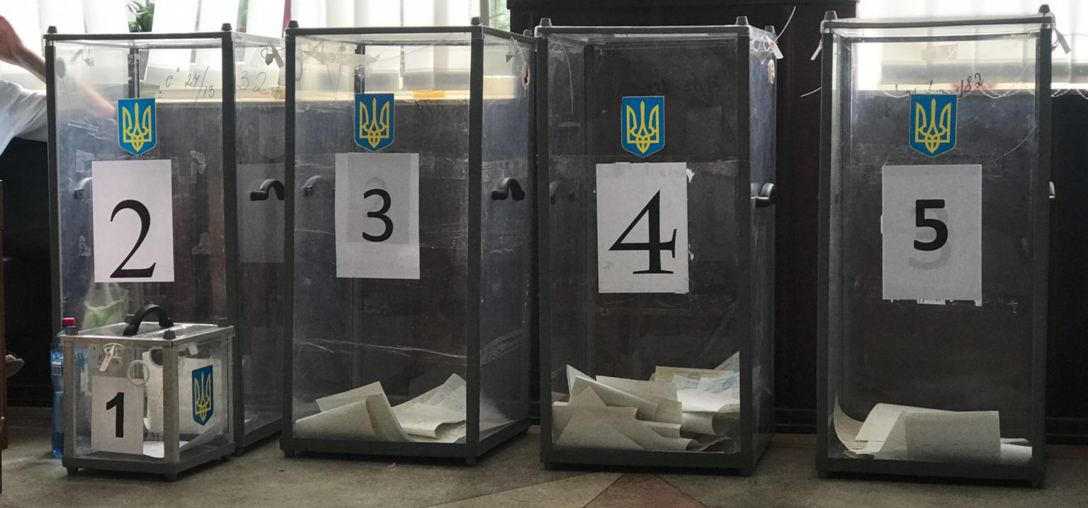 Явка виборців у Кадубовецькій ОТГ станом на 12 годину  найменша в країні — ЦВК