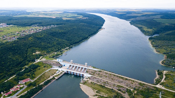 З Дністровського водосховища відучора скидають більше води, щоб понизити рівень паводку у Дністрі  