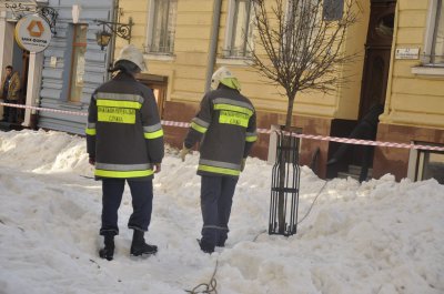 Вибух на вулиці О. Кобилянської, під час якого  постраждало троє людей, Генпрокуратура взяла під контроль (оновлюється)