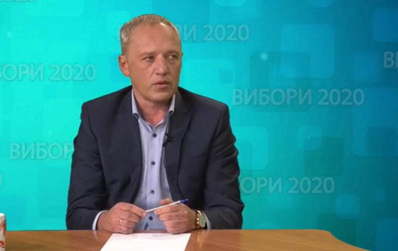 Дебати провалилися: Клічук прийшов на канал «Чернівці», інші кандидати проігнорували ефір