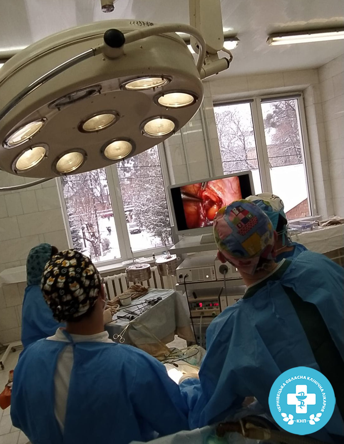У Чернівецькій обласній лікарні провели перші лапароскопічні операції на нирці та органах сечостатевої системи 