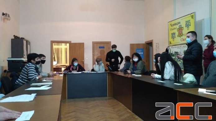 Представниця 'Команди Михайлішина' заперечує, що до суду подана апеляція на рішення Чернівецького окружного адміністративного суду