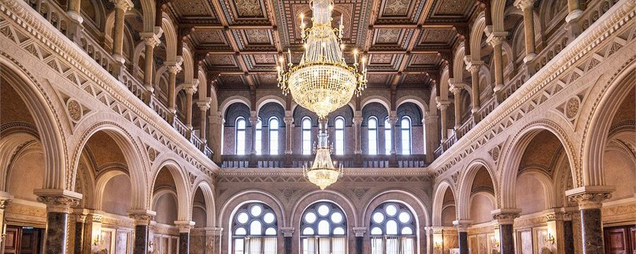 США виділять майже 400 тис доларів на реставрацію Мармурової зали Чернівецького національного університету імені Юрія Федьковича