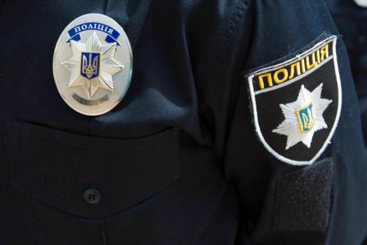 На Буковині заарештовано двох працівників поліції