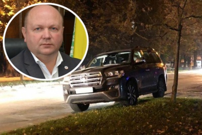  Поліція розслідує крадіжку великої суми грошей з автомобіля Василя Продана 