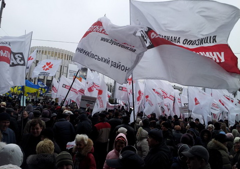 Чернівецька влада пробує зірвати мирну ходу і мітинг у рамках загальноукраїнської акції «Вставай, Україно!» (оновлено)
