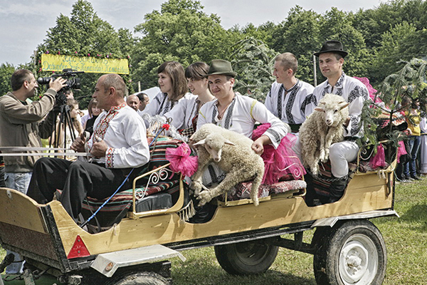 В Красноїльську на Буковині відбудеться традиційний районний фестиваль  «Красноїльська полонина - 2013»