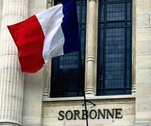 Навчання за кордоном: штурмуємо виші Франції