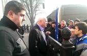 Три народні депутати від Буковини Бурбак, Федорук, Фищук прийшли на барикади до протестувальників