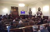 Чернівецька міська рада голосує за усунення Михайлішина (оновлюється)