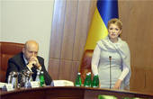 На початку 2000-х чернівецька «батьківщинівка» сплела шаль для Тимошенко