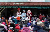 «Батьківщинівці» розпочали Новорічні свята для мешканців, гостей і особливо дітей Першотравневого району