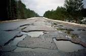 Яценюк погодив виділення грошей на ремонт буковинських доріг 