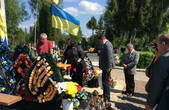 Народний депутат від Буковини пропонує розробити типовий проект надгробного пам'ятника загиблим Герям АТО 