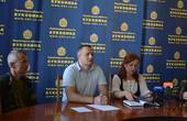 Буковинські волонтери поскаржилися Порошенку, що СБУ  розслідує їхню діяльність (+коментар СБУ)