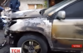 Експертиза: Причина пожежі 'Лексуса' депутата у Чернівцях - підпал