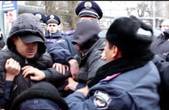 Під час заворушень на проспекті у Чернівцях побили поліцію (ВІДЕО)