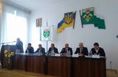 Голова Чернівецької обласної ради запевняє, що перспективний план формування територій громад Буковини підписували на колінах в кабінетах