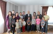 У Міжнародний день сім’ї Олексанр Фищук відвідав багатодітну родину Кушнірв