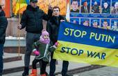 'Путін, виведи війська з України!' скандували у Чернівцях