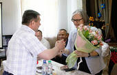 На Буковині посол Австрії відвідала Глибоцьку ОТГ й відкрила кооперативну сироварню (фото)