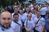 Депутати міськради від 'Самопомочі', які мають скласти мандати, протестували під Верховною Радою