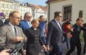 Тимошенко вручили  адмінпротокол про незаконний перетин держкордону