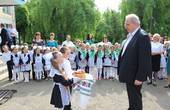 Вчителів-предметників у національних школах, які  на 2025 рік мають володіти українською, плавно навчатимуть, - заст.міністра на Буковині