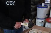 На Буковині СБУ блокувала підпільне виробництво контрафактних цигарок