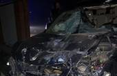 Водій мопеду загинув, а його 13-річна пасажирка в реанімації: на центральній вулиці Рідківців «Lexus» збив мопед «Forte» і врізався в огорожу будинку 