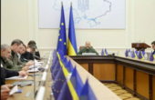 Зарплати українських міністрів: хто отримав більше, ніж Шмигаль