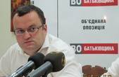«Рідне місто» опонент опозиції, - поцікавився журналіст Петро Кобевко.  - А це хто, - відповів Олексій Каспрук (+відео)