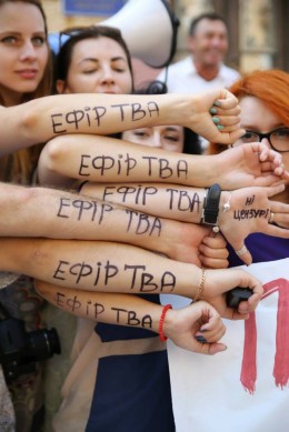 Журналісти ТВА проситимуть Папієва і обласну раду допомогти каналу продовжити ліцензію