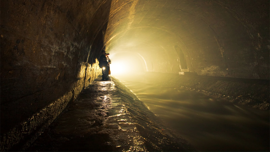 Через трагедію у Львові в Чернівцях ініціюють ревізію каналізаційних люків: місце потенційної біди вул. Першотравнева, буд. 16 - звернення до ЖРЕПу безрезультатні