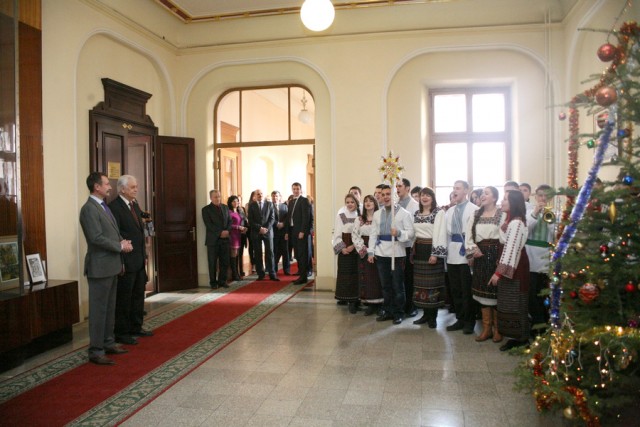 Студенти Прядка колядували у Папієва та Михайлішина