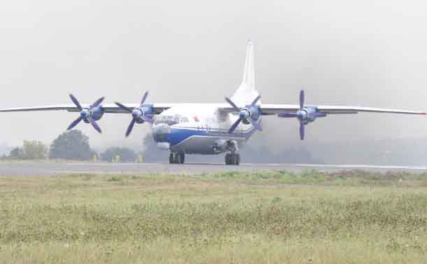 Треть суммы на реконструкцию черновицкого аэропорта собирается подарить Черновцам занервничавший г-н Фирташ, которого прочат на раскулачивание