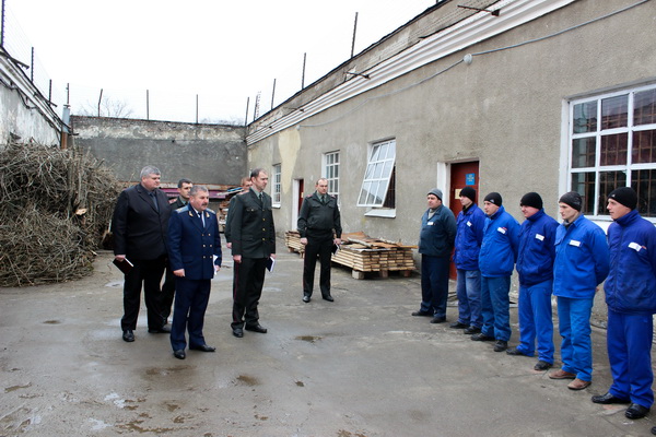 В Чернівецькому СІЗО здійснено прокурорський обхід