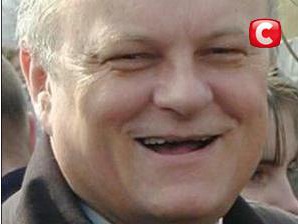 Кому де краще? Новим господарям у Ратуші, чи Миколі Трохимовичу на дачі