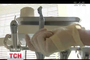 Пацієнт помер, так і не дочекавшись допомоги хірурга 