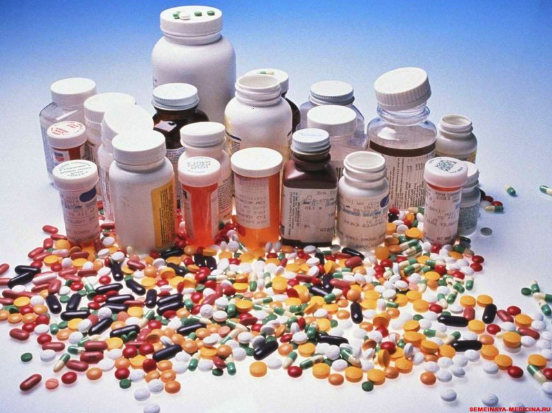 Лікарі зобов'язані виписувати винятково непатентовані найменування лікарського засобу