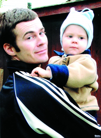 «Тату, чому так довго не приходиш?..» Спогади про загиблого Героя з Кіцманщини Віктора Бабюка