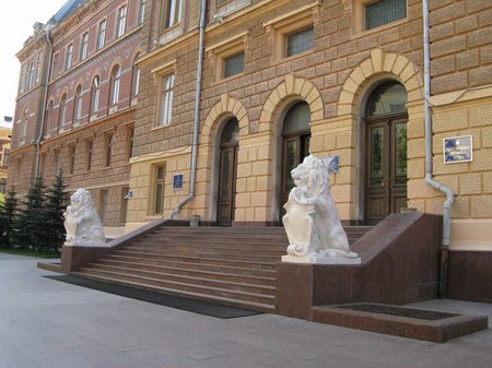 На офіційному сайті Президента України досі немає Указу про голову Чернівецької ОДА, якого нібито мають сьогодні представити