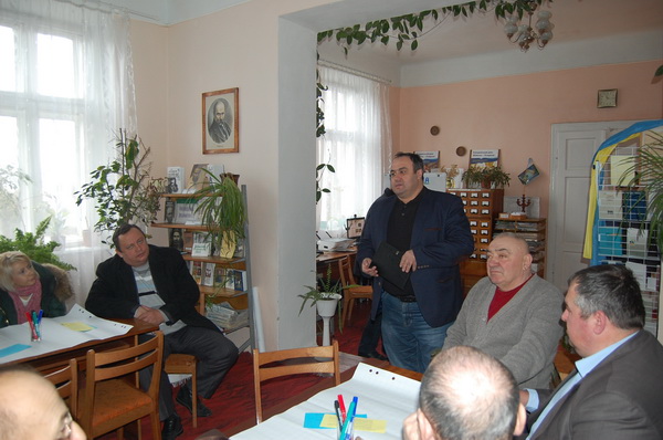 Буковинці навчилися впроваджувати громадські ініціативи без допомоги влади  