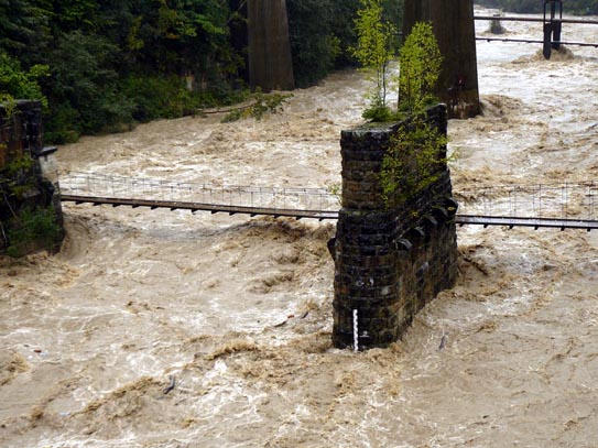 Сімдесят селян-волонтерів з України, Молдови та Румунії покажуть, як себе поводити під час повені на Пруті