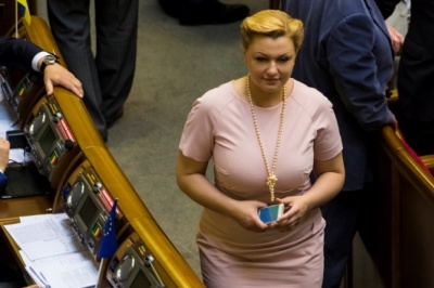 Підприємець з Чернігова, який розповів, що Оксана Продан торгує законами, відмовився від своїх слів і попросив вибачення (+Заява Союзу ювелірів України)