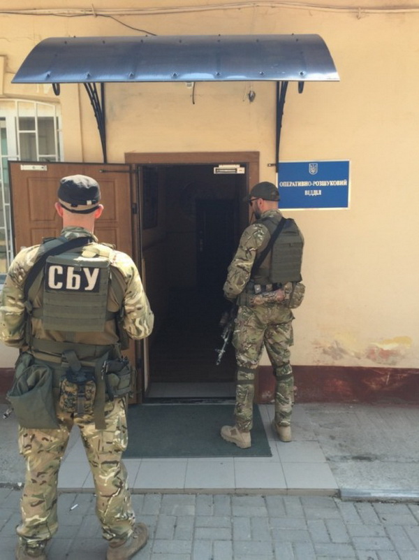 За матеріалами УСБУ в Чернівецькій області винесено 20 вироків суду, державі повернуто понад 10 мільйонів гривень