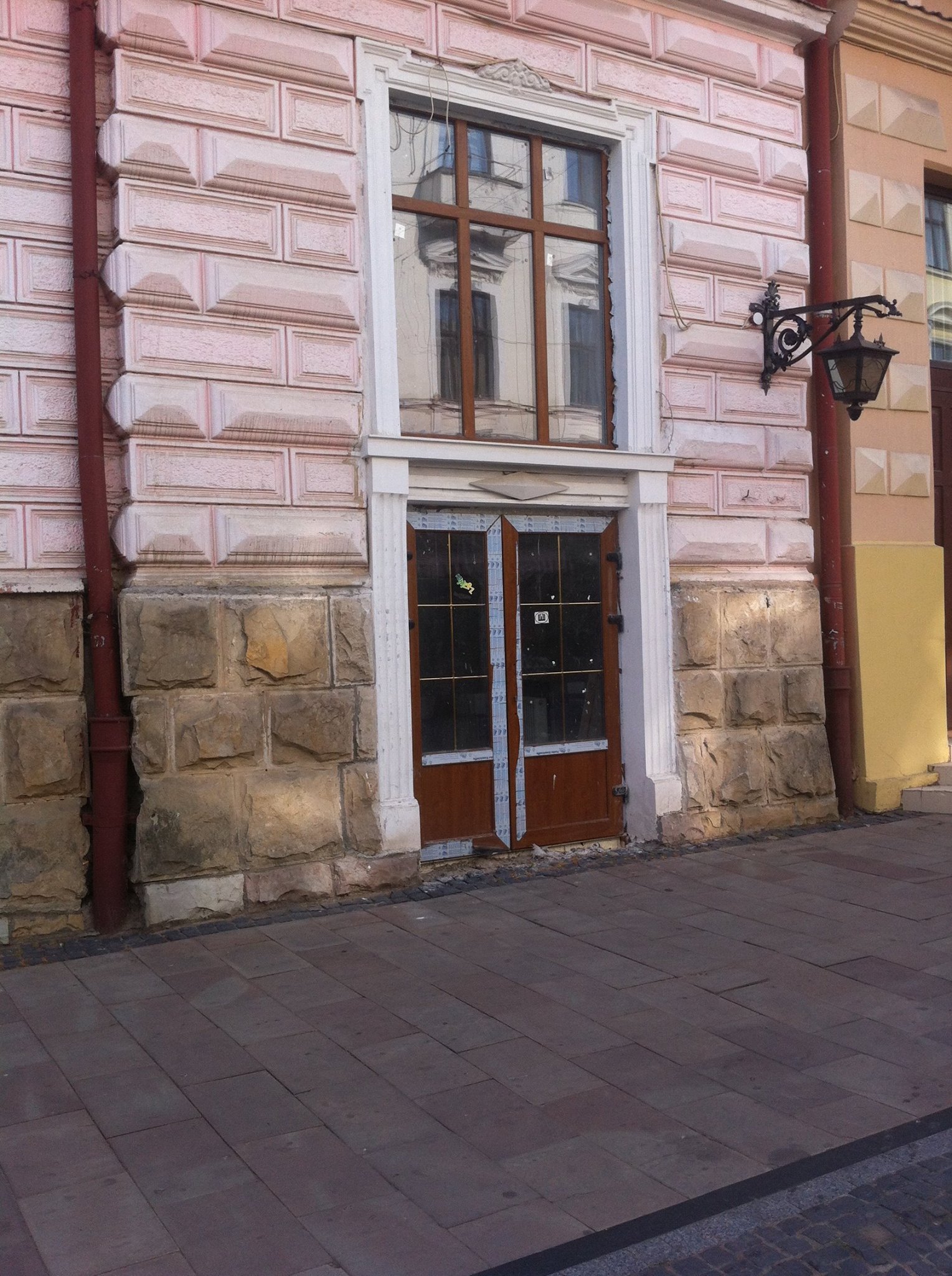 Наталія Якимчук хоче зупинити 'вишукане' руйнування Чернівців