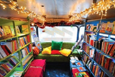У Києві з вересня з'явиться автобус-бібліотека
