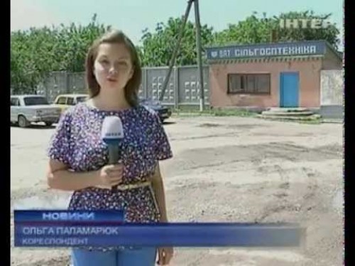 У Чернівцях громадські активісти вигнали з засідання журналістів телеканалу 'Інтер'